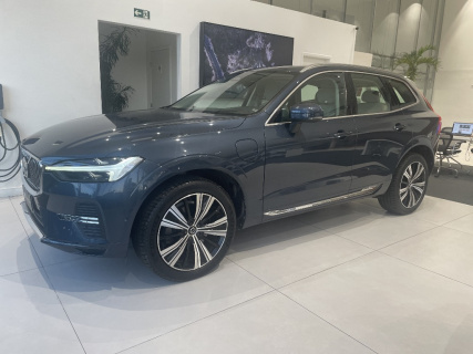 VOLVO XC60 2.0 T8 HYBRID INSCRIPTION AWD GEARTRONIC VOLVO XC60 2.0 T8 HYBRID INSCRIPTION AWD GEARTRONIC